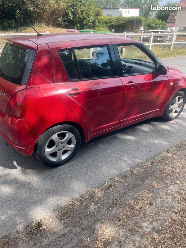 Suzuki swift (image 2)
