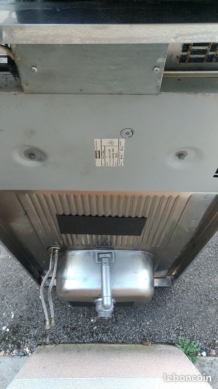 Évier + plaque cuisson + robinet (image 2)