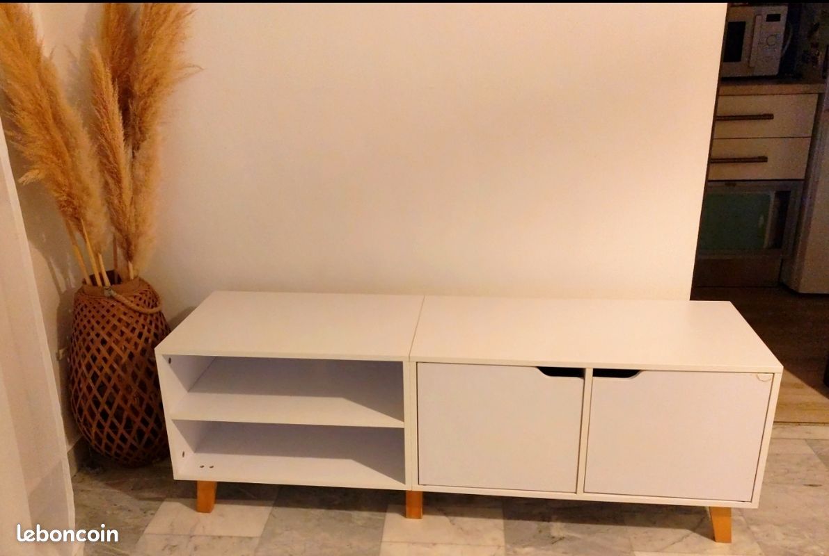 Meuble TV scandinave (image 1)