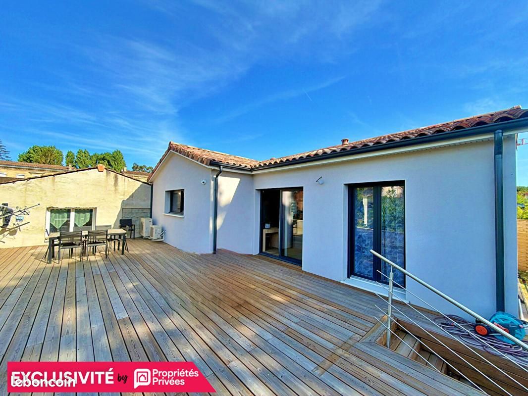 Maison 6 pièces 121 m² · à Carbon-Blanc · 121 m² · 330 000 €