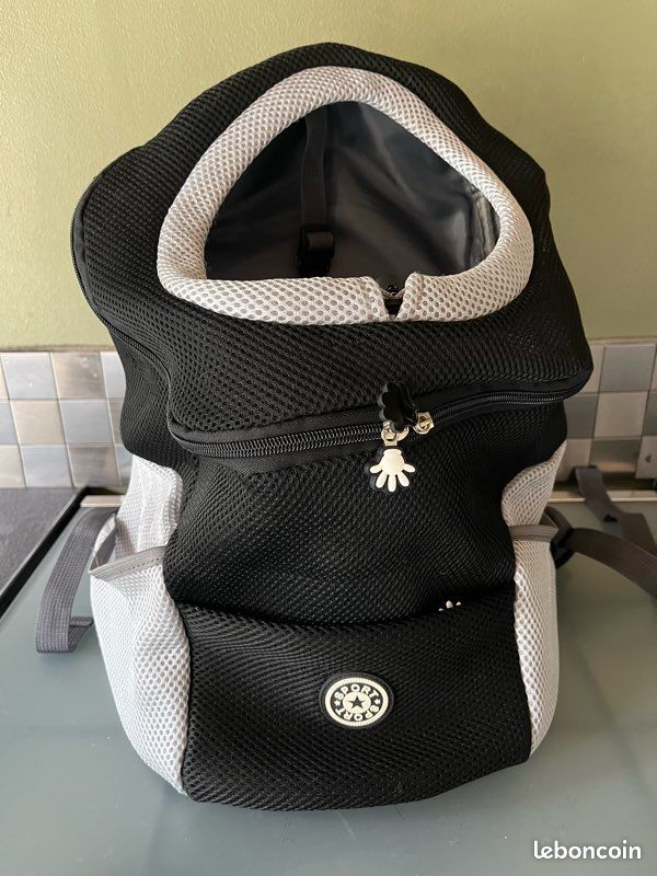 Sac à dos pour animaux noir/gris grande ouverture - Excellent état (image 1)