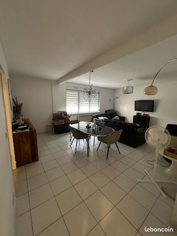 Appartement 4 pièces 97 m² · à Bourbourg · 97 m² · 790 €