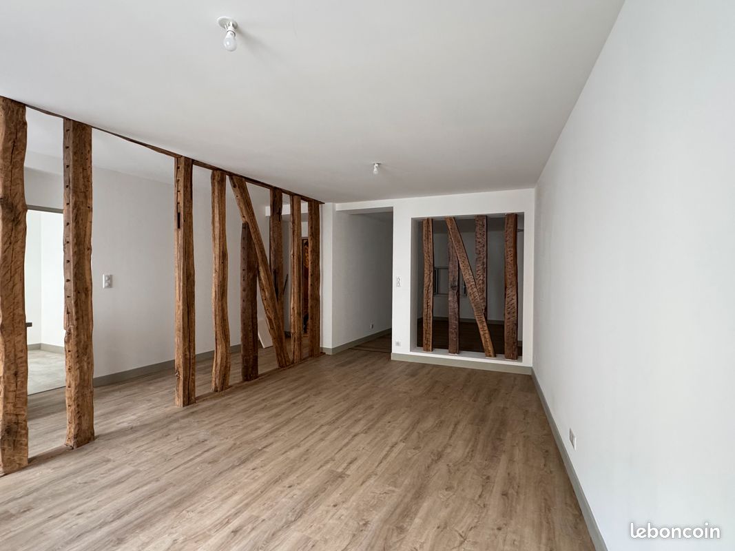 Appartement 2 pièces 64 m² · à Saint-Junien · 64 m² · 650 €/mois