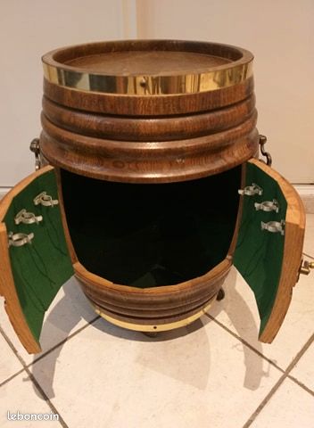Tonneau bar (image 1)
