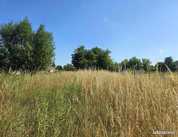 Terrain 500 m² Garnerans