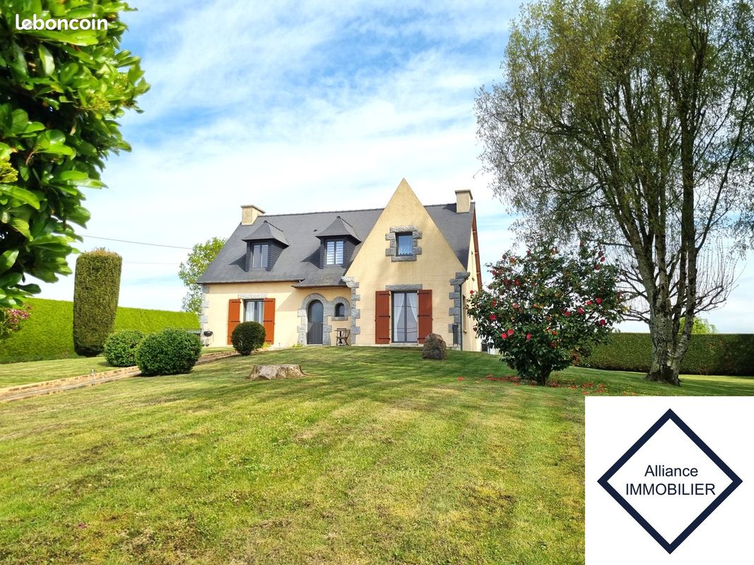 Maison 7 pièces 145 m² · à Saint-Méen-le-Grand · 145 m² · 271 180 €