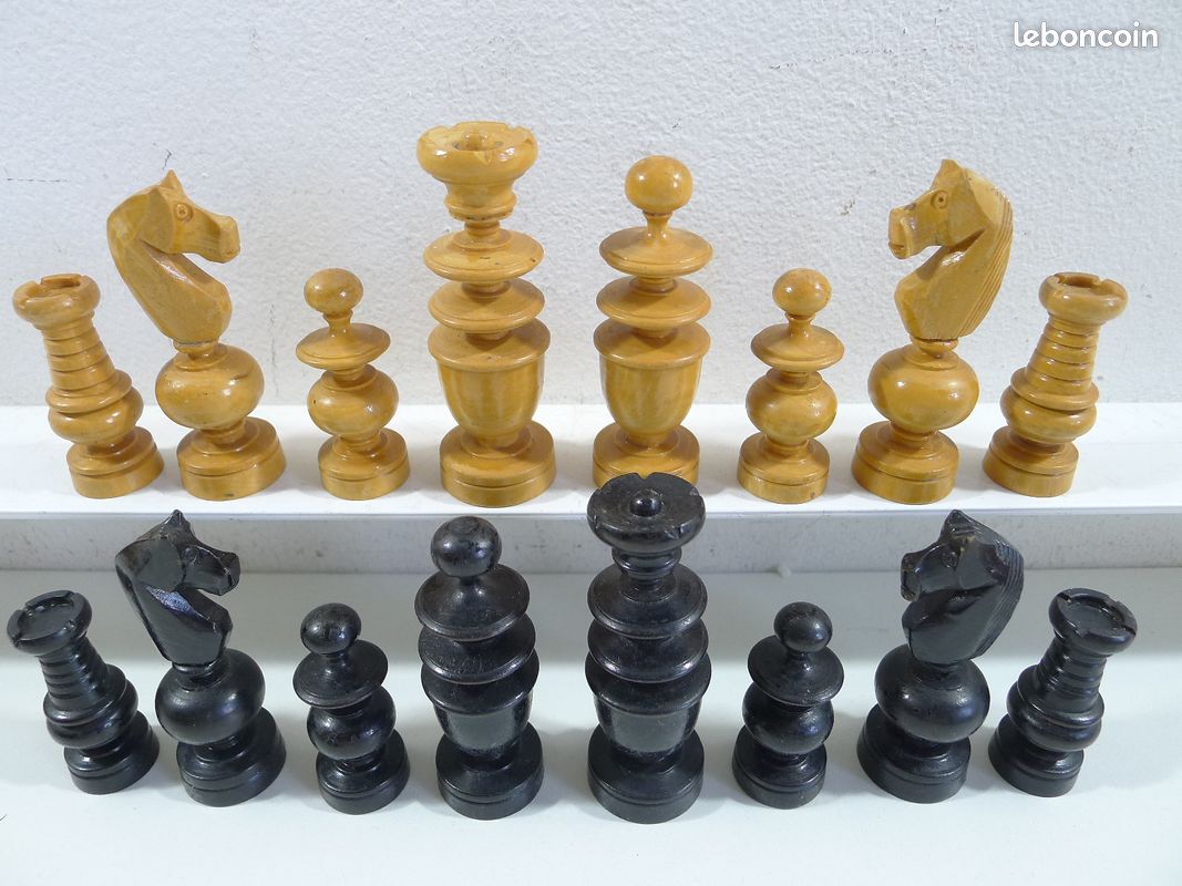 ANTIQUE JEU D'ÉCHECS ECHECS Chess set Regence 1940/50 King 92 mm avec échiquier EUR 195,00