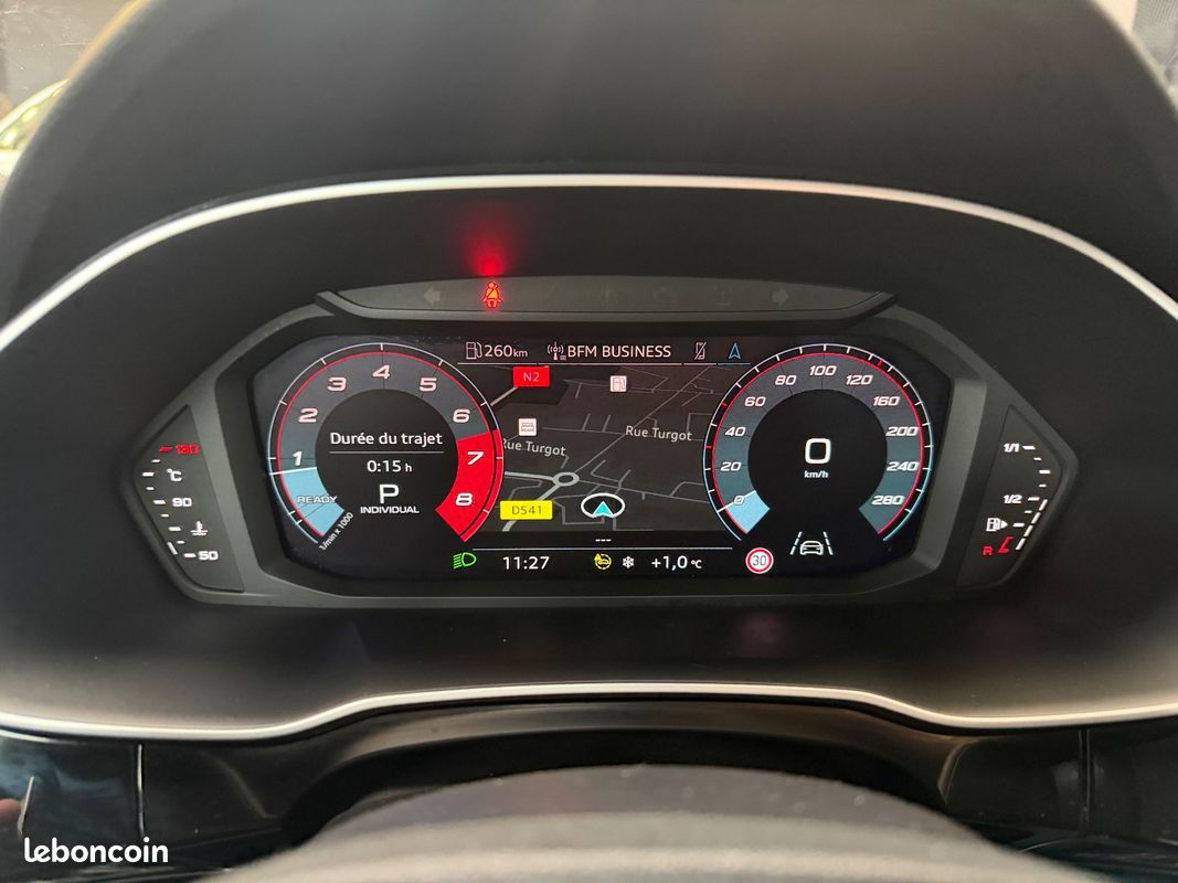 AUDI Q3 35 TFSI 150 ch S tronic 7 Business line (image 21)