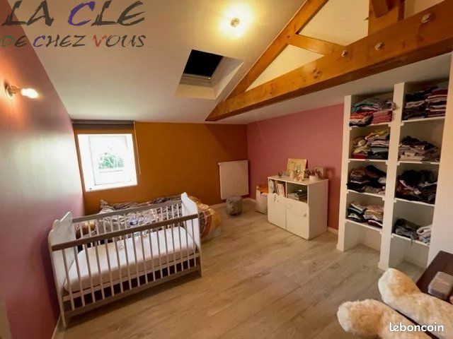 Maison 9 pièces 177 m² - Le Busseau 79240 (image principale 4)