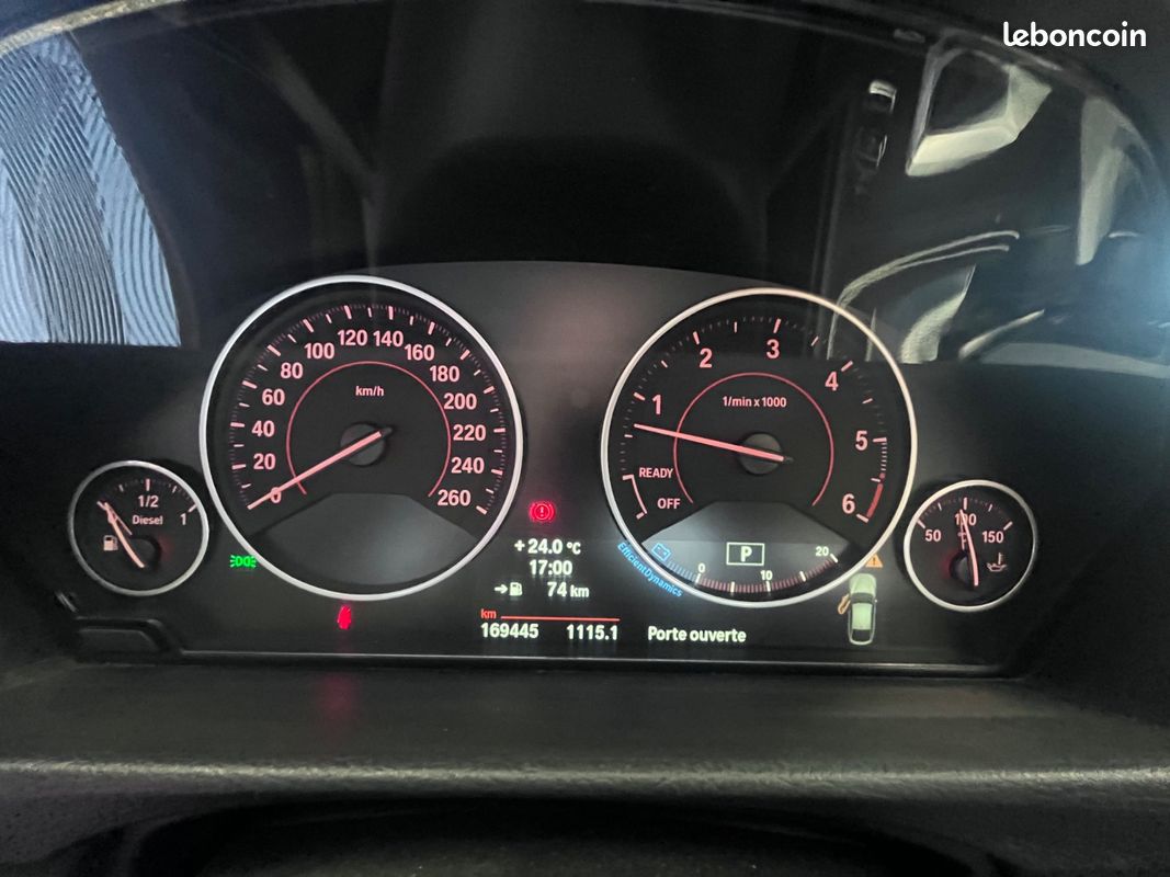 BMW SERIE 3 GRAN TURISMO F34 330d xDrive 258 ch M Sport A. Toit ouvrant / Caméra de recul / Hayon électrique / (image 29)