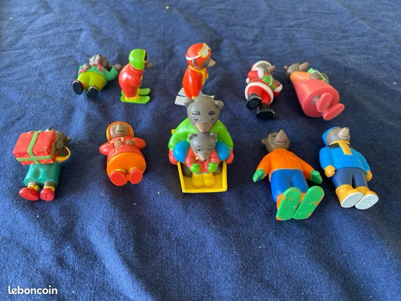 Figurine Petit Ours Brun à La Neige – Bayard – Doux Souvenir D’enfance