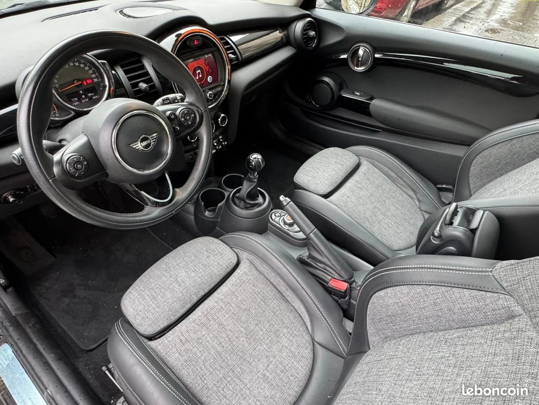 Mini cooper 1.5 136 finition greenwich - 1er main - suivi d'entretien (image 14)