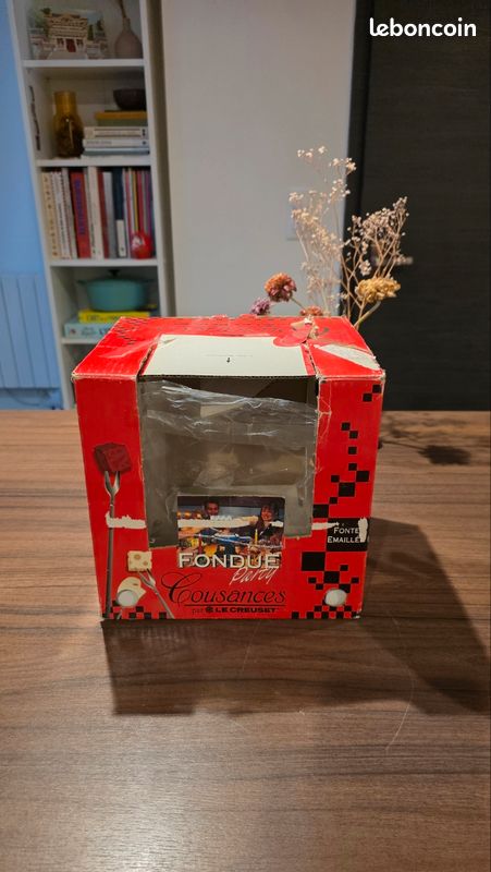 COCOTTE FONTE FOURCHETTES estampillé COUSANCES état neuf Doufeu Creuset