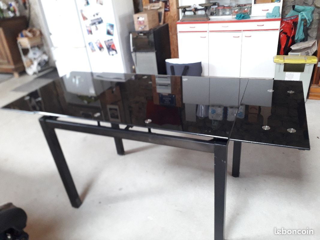 Table ou bureau en.verre (image 1)