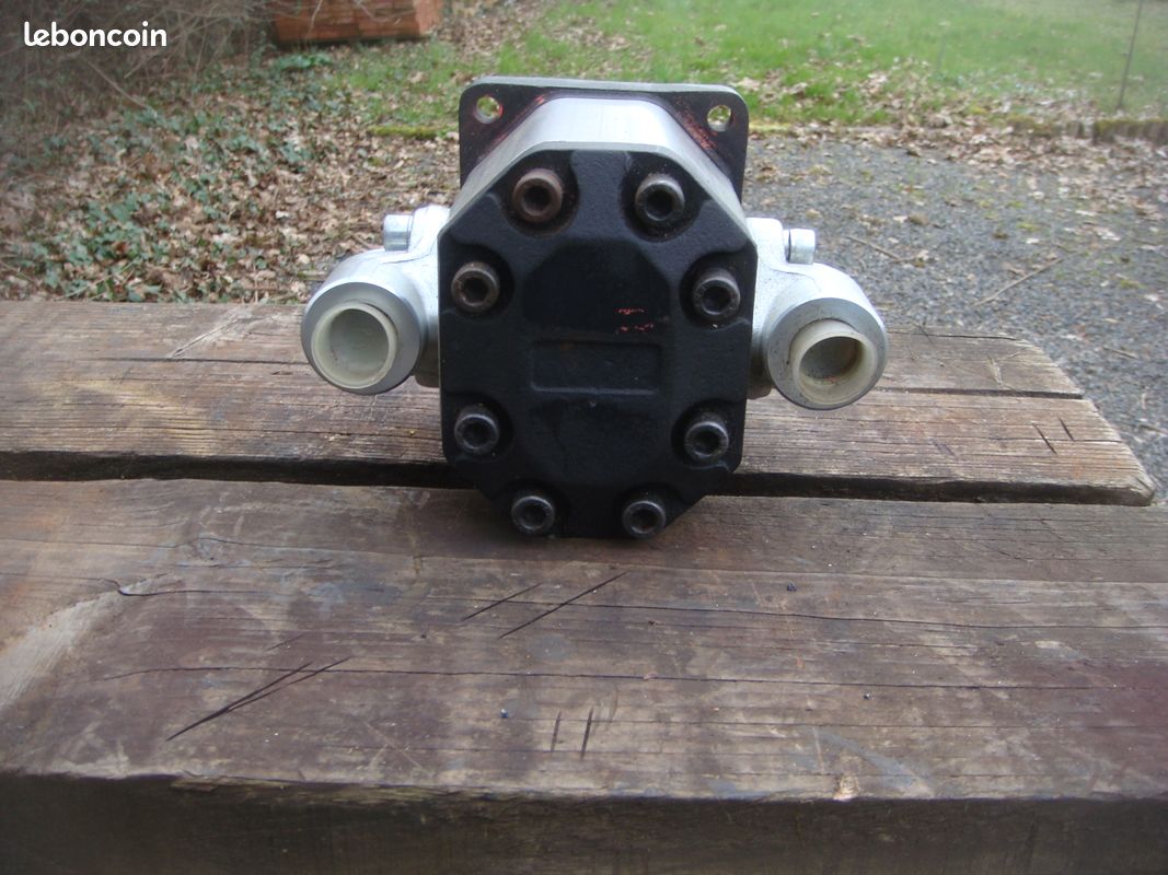 Pompe hydraulique (image 1)