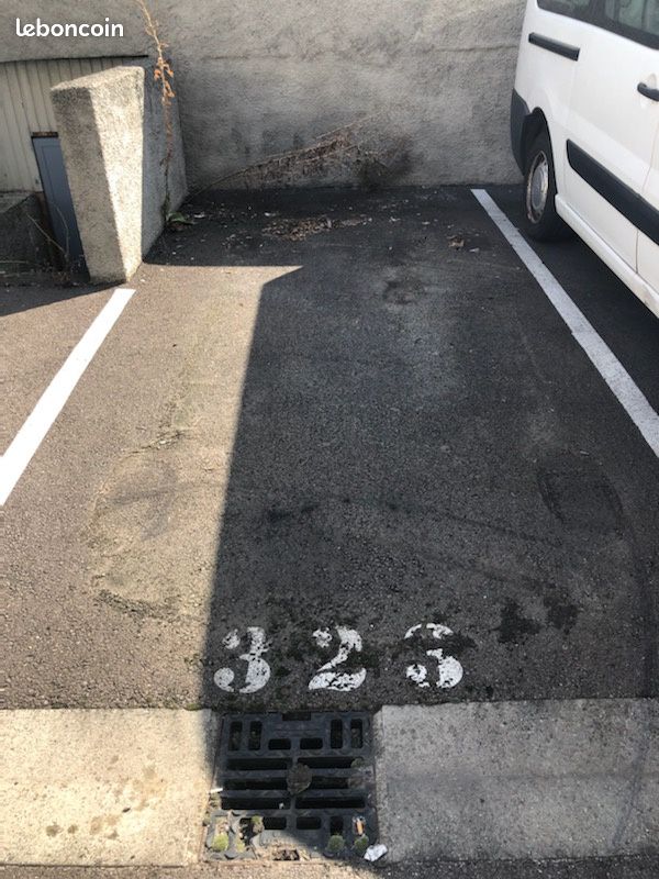 Parking 11 m² · à Strasbourg · 11 m² · 55 €/mois