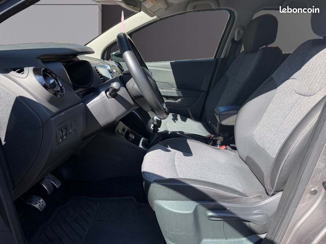 RENAULT CAPTUR (2) 1.3 TCE 130 FAP ZEN 130Ch Garantie 12 mois (image 9)