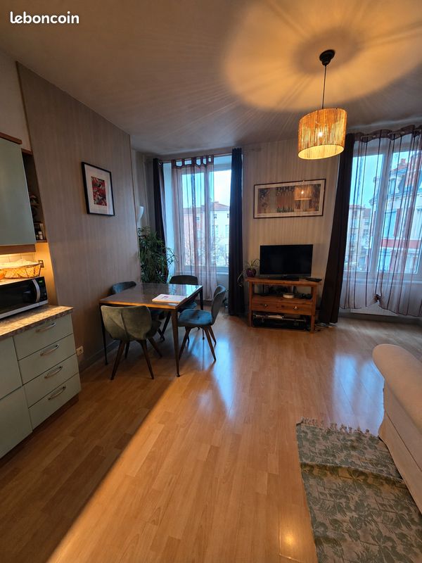 Appartement 2 pièces 32 m² · à Issoire · 32,2 m² · 75 000 €