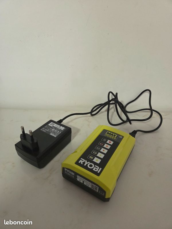Chargeur Ryobi 36V neuf maxi power (image 1)
