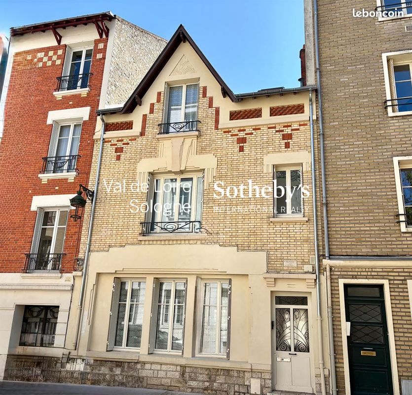 Maison 6 pièces 177 m² · à Orléans · 177 m² · 548 000 €