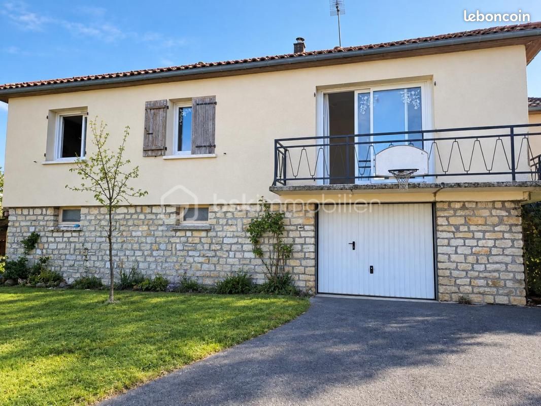 Maison 4 pièces 82 m² · à Saint-Maurice-des-Lions · 82 m² · 80 000 €