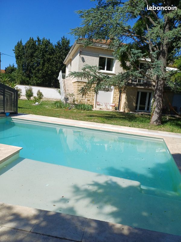 Maison 9 pièces 260 m² · à Avignon · 260 m² · 725 000 €