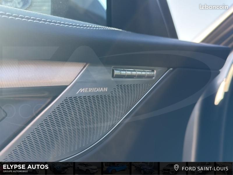 Jaguar F-Pace P400e Plug-in-Hybrid R-Dynamic HSE BVA8 AWD (image 21)