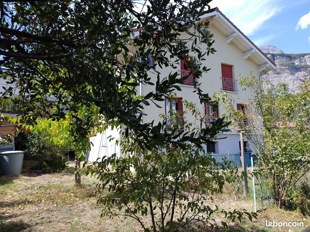 Maison 6 pièces 150 m² · à Bernin · 150 m² · 460 000 €