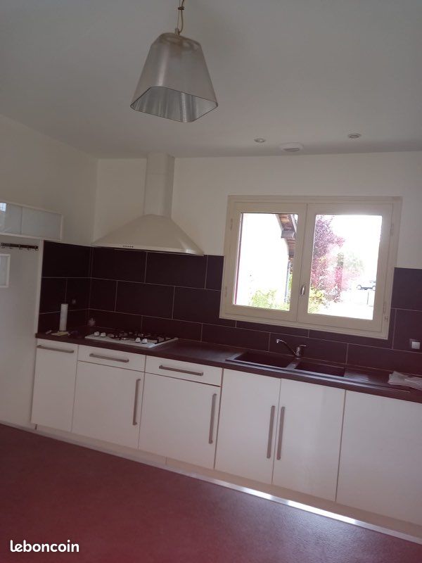 Maison 3 pièces 70 m² · à Casteljaloux · 70 m² · 720 €/mois