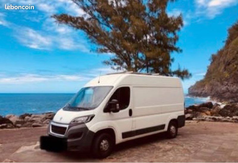 🚐 Van aménagé à vendre – prêt pour l'aventure Utilitaires