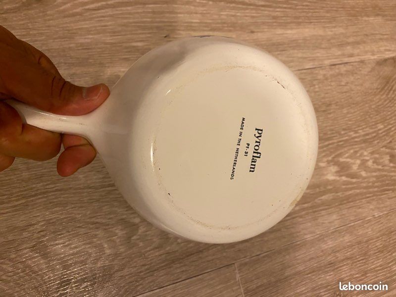 Poêlon / Casserole Pyroflam vintage années 70 – Céramique Blanc & Bleu (image 3)
