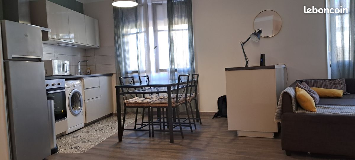 Appartement 2 pièces 50 m² · à Chambéry · 50 m² · 890 €