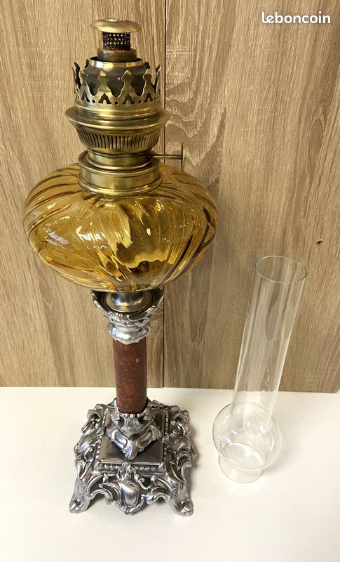 Lampe grecque faite à la main - France