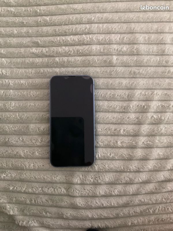 IPhone 14 (image 1)