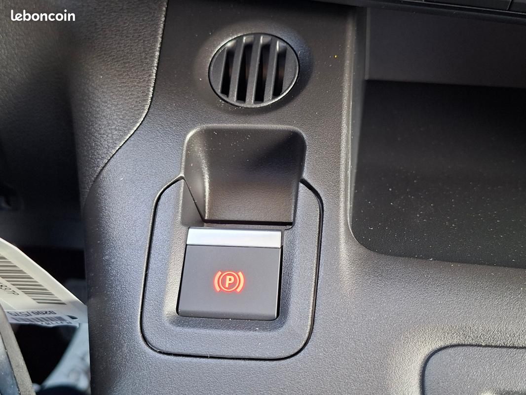 Toyota Proace City FOURGON LONG 1.5L 130 D-4D BVA START (image 19)