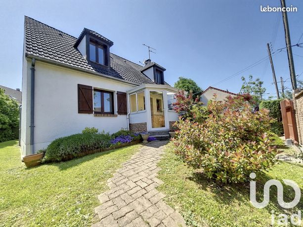 Maison 8 pièces 179 m²