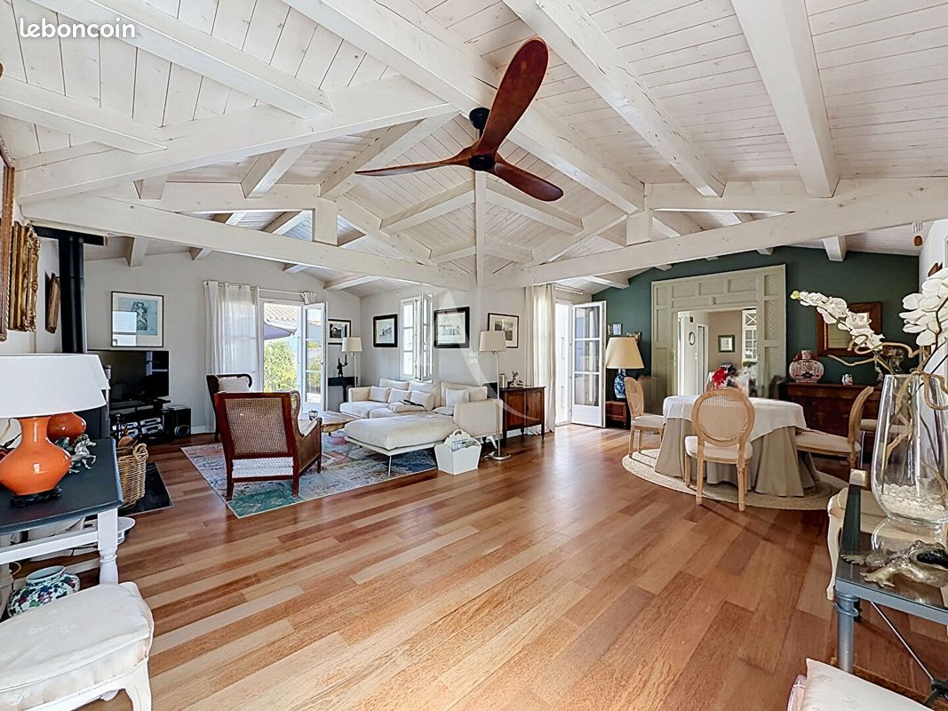 Maison 7 pièces 168 m² · à Périgny · 168 m² · 624 000 €