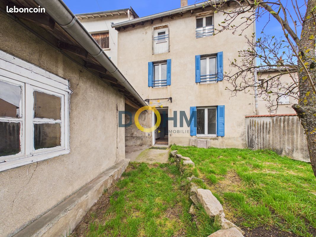 Maison 1 pièce 72 m² · à Craponne-sur-Arzon · 72 m² · 67 000 €