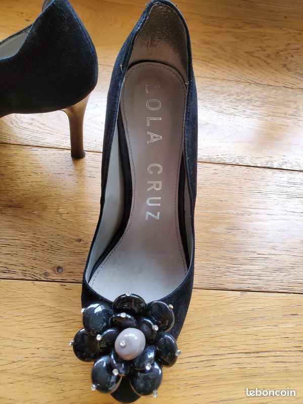 Super escarpins Lola Cruz (image 1)