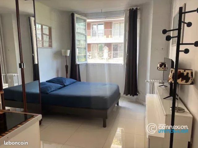 Appartement 1 pièce 18 m² · à Paris · 18 m² · 232 000 €