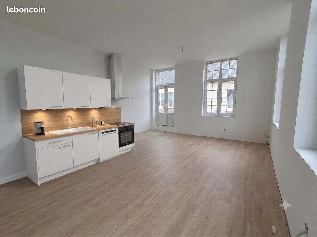 Appartement 3 pièces 85 m² · à Saint-Romain-de-Colbosc · 85 m² · 850 €