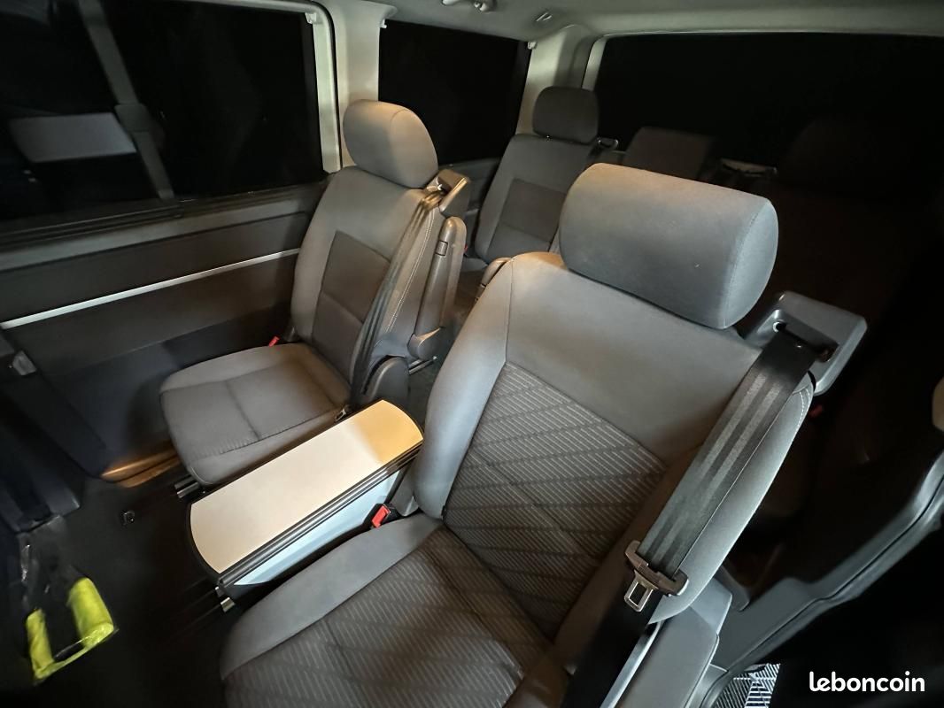 Volkswagen Multivan T5 2.0 180ch DSG7 Confortline (image 9)