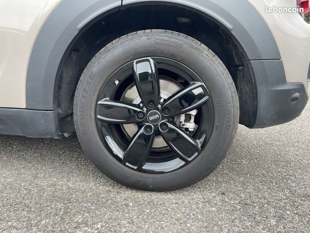 Mini COUNTRYMAN COOPER SE 125CH + 95CH EDITION PREMIUM PLUS ALL4 BVA6 (image 7)