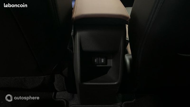 Suzuki Vitara 174ch 61kWh Style (image 32)