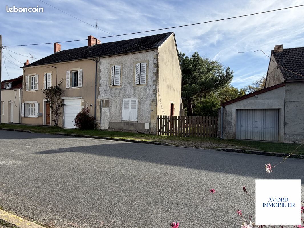 Maison 3 pièces 94 m² · à Torteron · 94 m² · 105 000 €