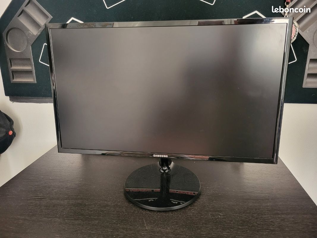 Écran Samsung 24" (image 1)