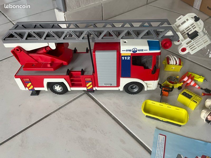 Playmobil 4820 camion de pompiers (image 3)