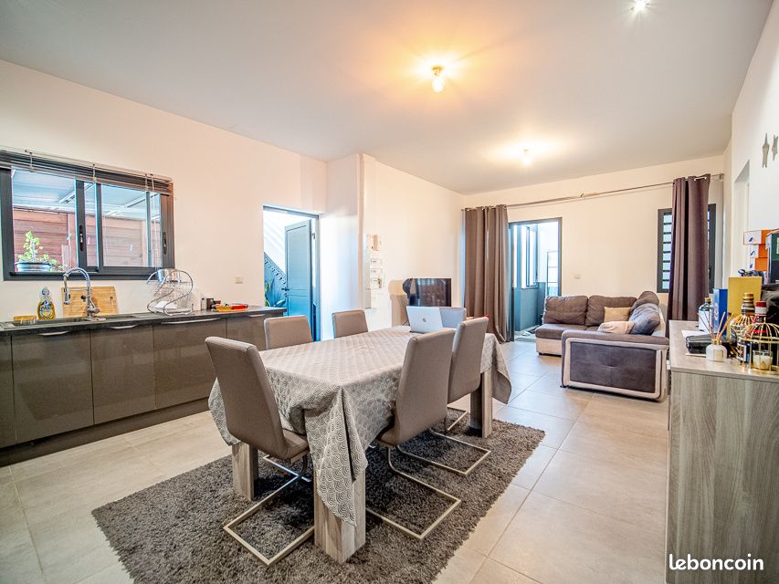 Appartement 3 pièces 61 m² · à Saint-Denis · 61 m² · 1 100 €/mois