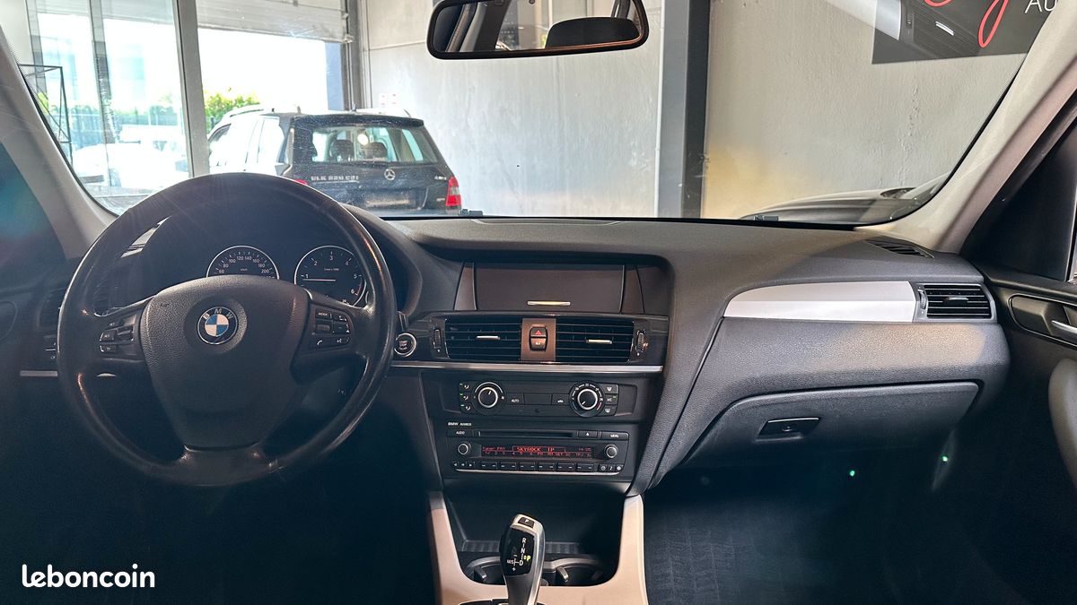 BMW X3 sDrive18dA 2.0 143ch Lounge "Suivi" (image 4)