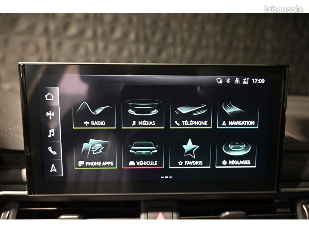 AUDI A4 2.0 35 TFSI - 150 - BV S-tronic 2016 BERLINE Business line PHASE 3 (image 29)